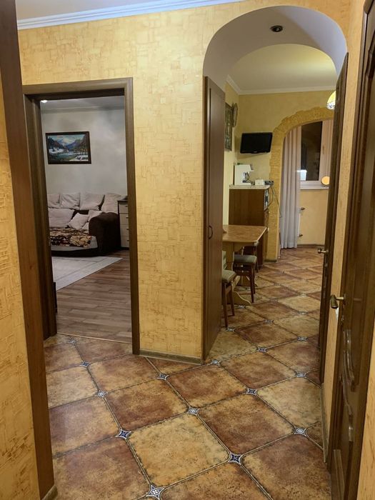 Сдам 2х квартиру Добровольского 104.