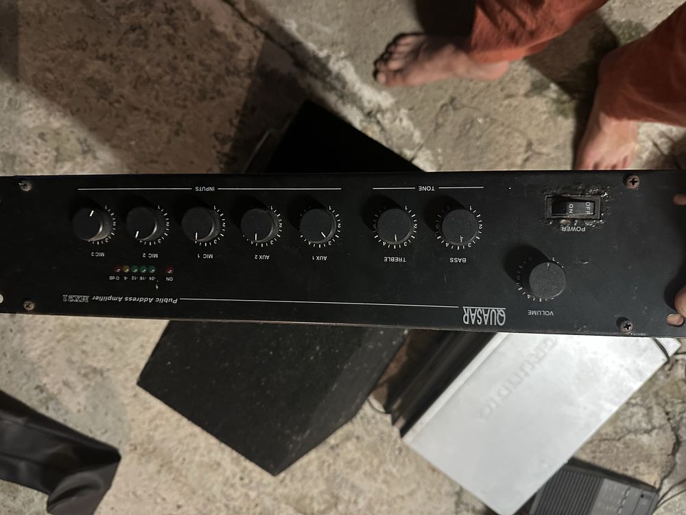 Amplificador/DVD/VHS/Subwoofer/computador/impressora