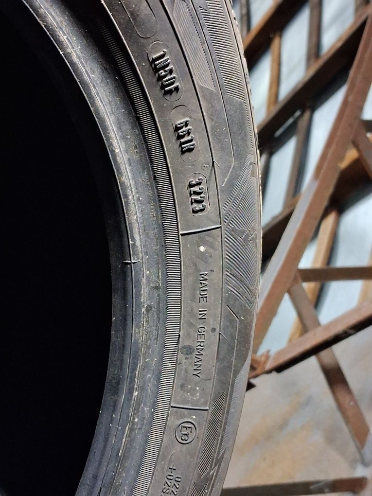 Шини б/у зимові 205/55 R16 Goodyear UltraGrip Performance 3