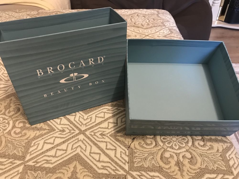 Подарункова коробка Brocard