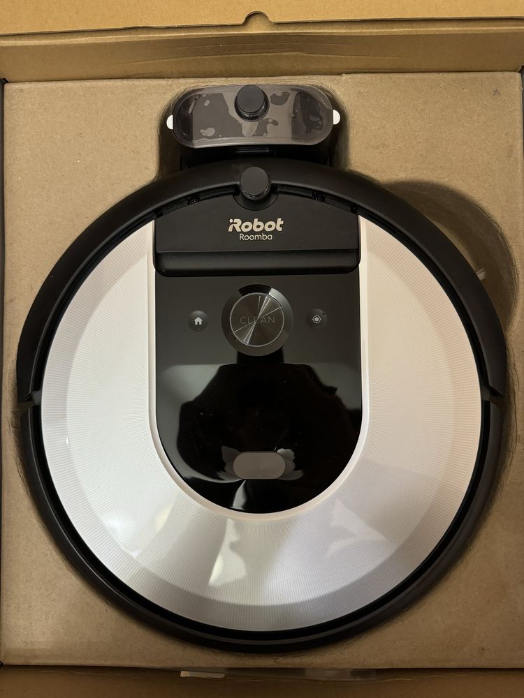 Робот-пилосос iRobot Roomba i7156