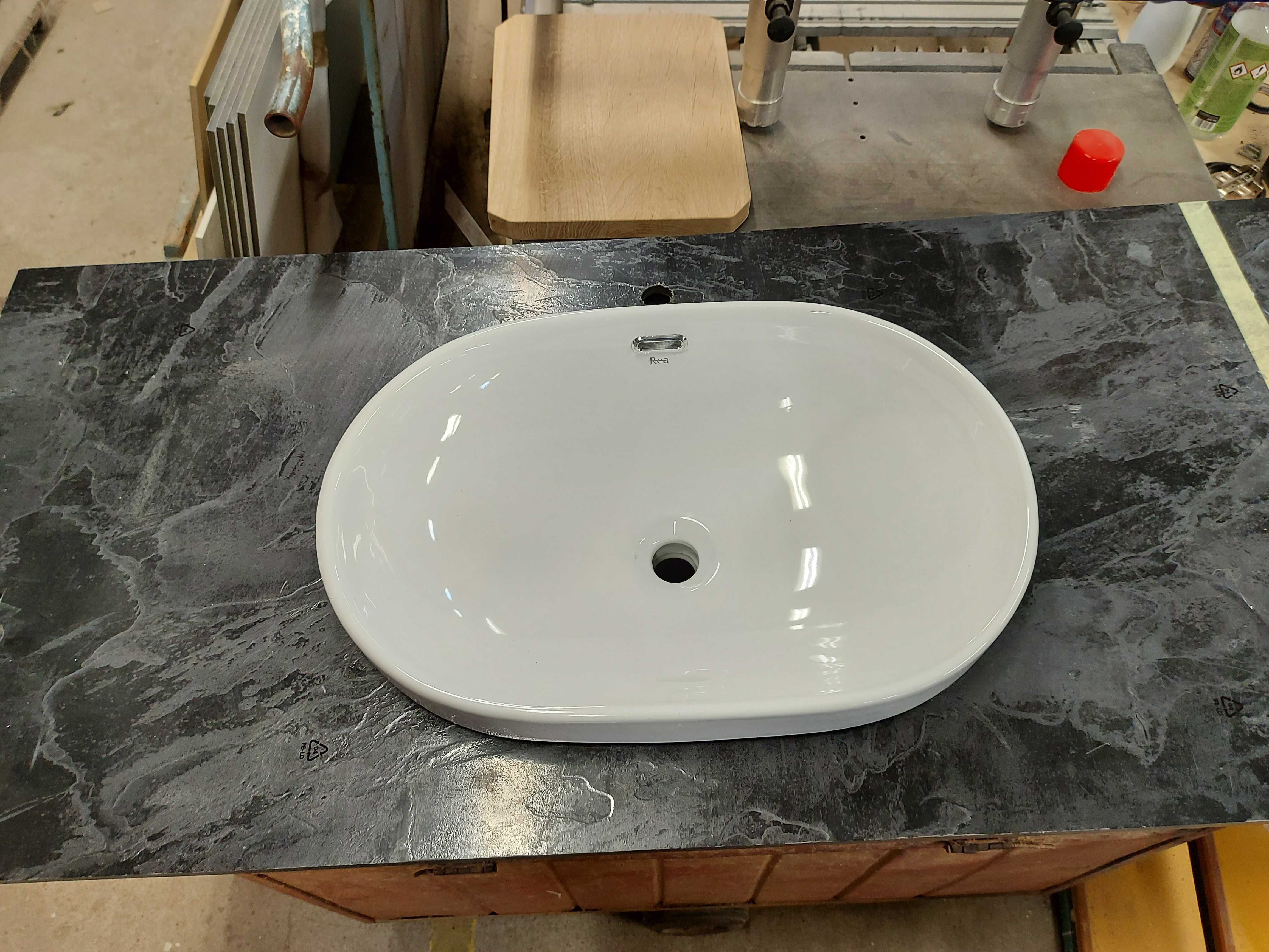 Blat kompaktowy HPL kuchenny laminat montaż obróbka na wymiar Ikea