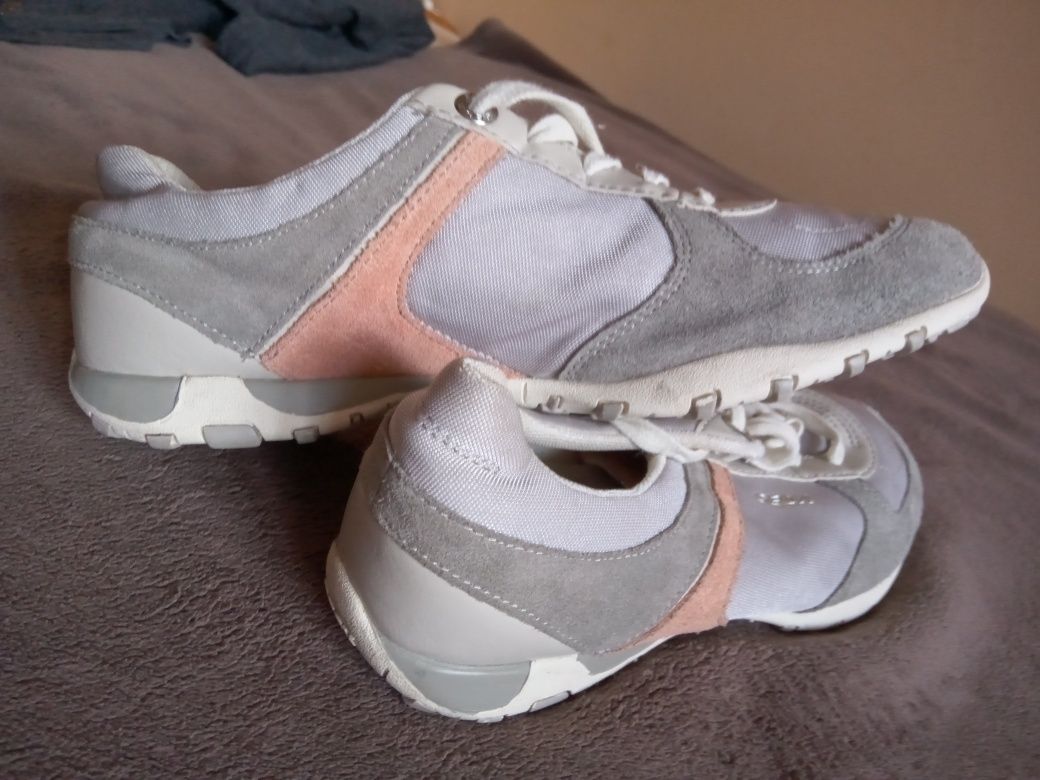 Damskie sneakersy Geox