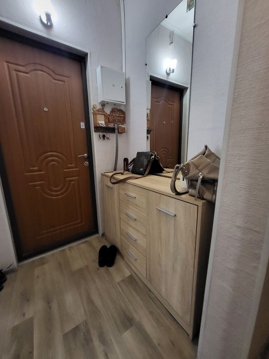 Продам  3 х комн.кв .Хортицкой  / 2 этаж  / квартира с ремонтом