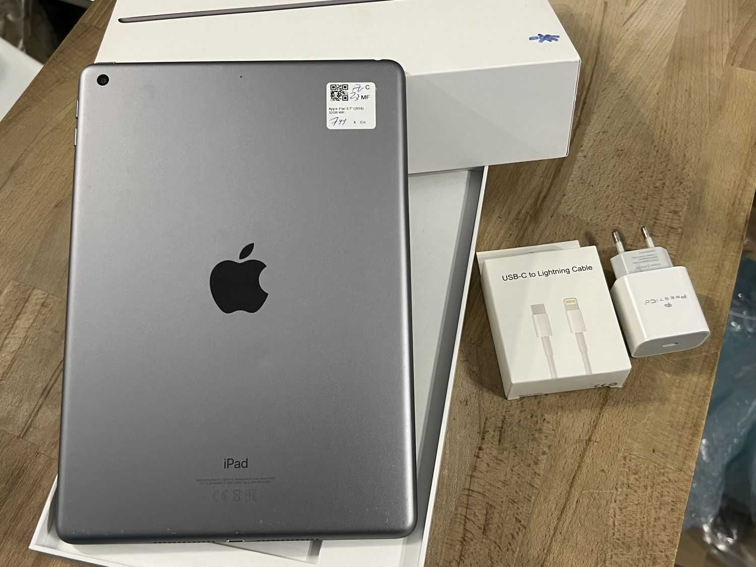 Tablet Apple iPad 6 32GB WIFI SPACE GREY Szary PENCIL FAKTURA 23%