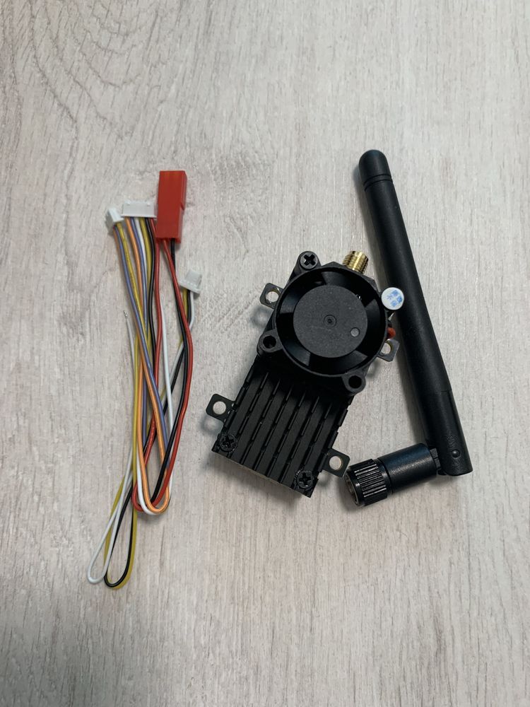 TS582000 5.8GHz 2W 24CH VTX Transmitter