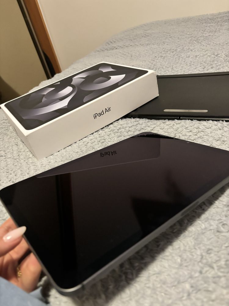 iPad Air 5 generacji 64GB Wi-Fi+ Cellular GWARANCJA