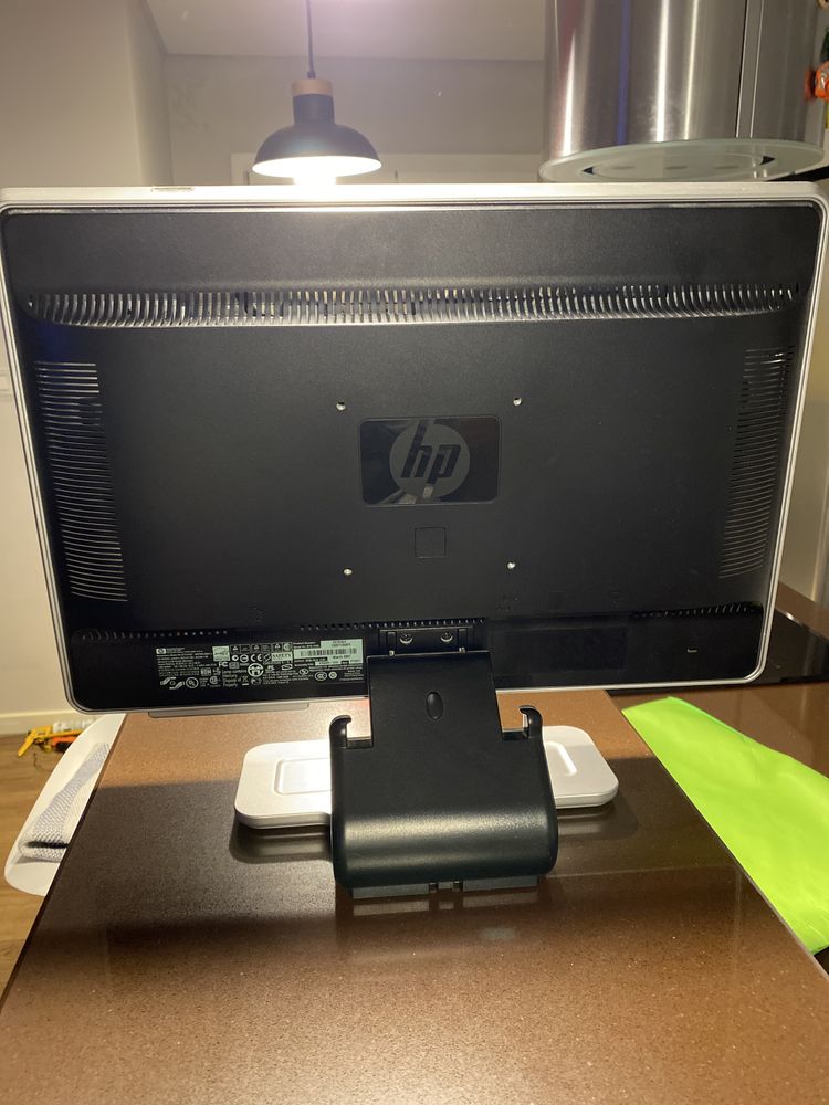 Vendo monitor LCD HP