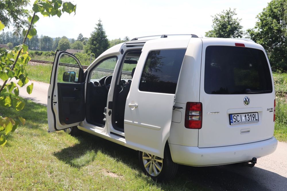 VW Caddy 2.0 Tdi DSG 4x4 klima navi po remoncie