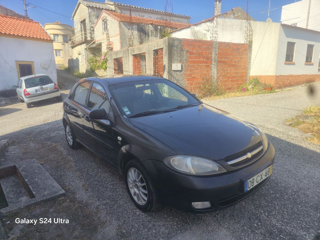 Chevrolet Laceti com apenas 90.000 km