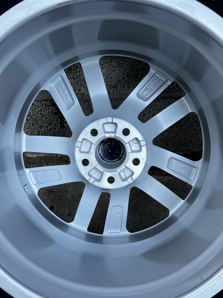 Nowe Oryginalne Alufelgi R18 5x112 Audi A6 C7 C8 4K0 letnie 225/55/18
