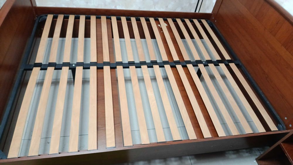 Продам ліжко двоспальне