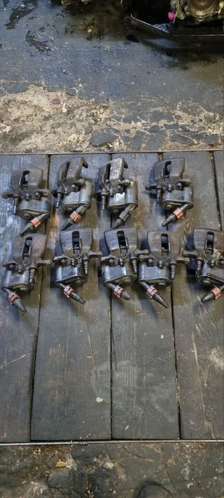 Ауди а6 с6 електричний гальмівний супорт / задний тормозной суппорт ел