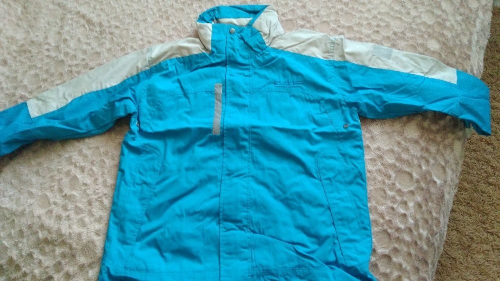 Куртка DAF розмір L та xxl (синя), бежевая XL, коричнева S.