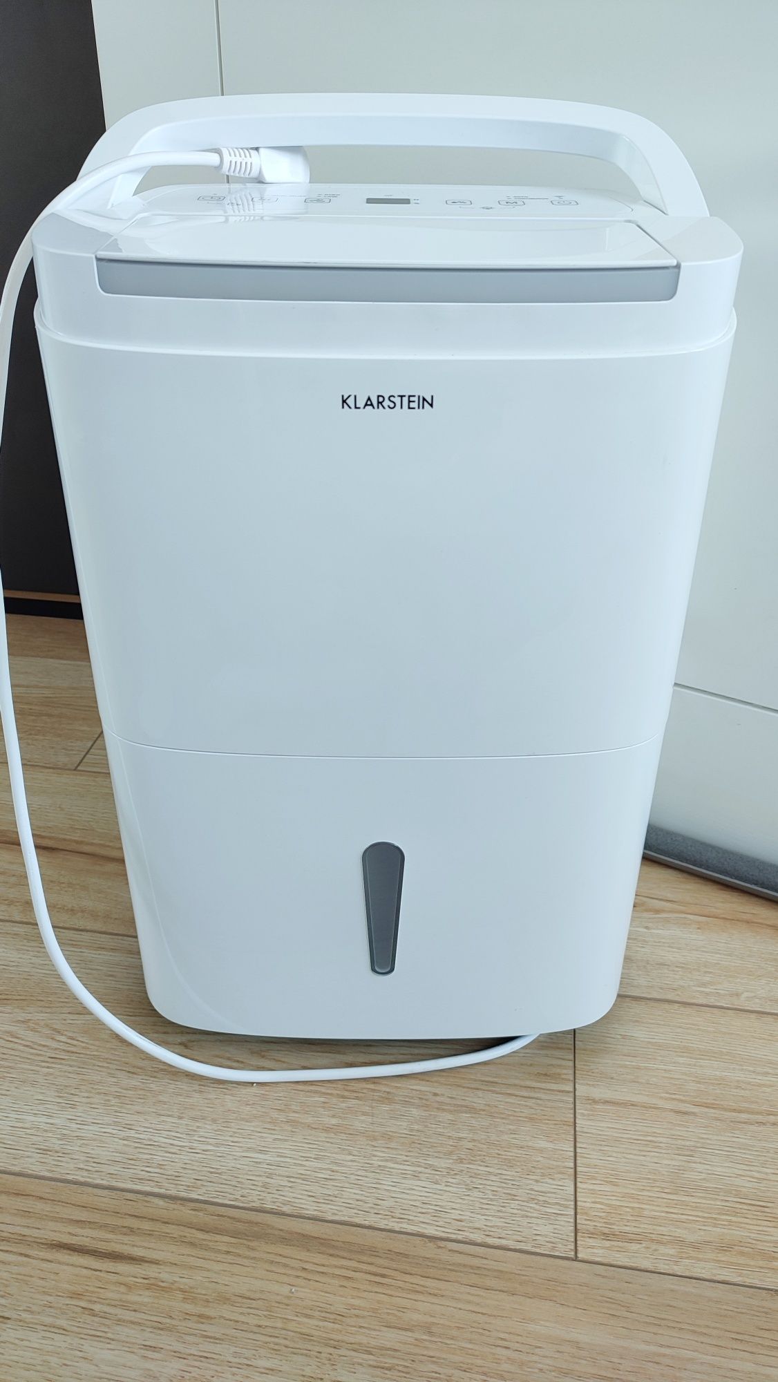 Osuszacz + oczyszczacz 2w1 wifi powietrza klarstein DryFy Connect 30