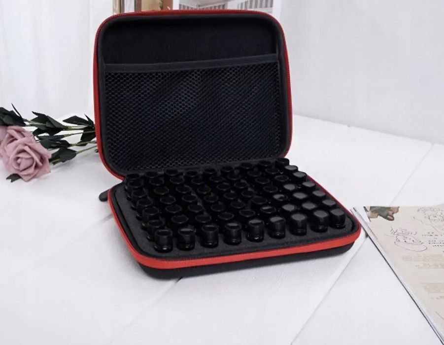 Kuferek Organizer
Etui na Lakiery Podróżny
Kosmetyczka XXL 60 Lakierów