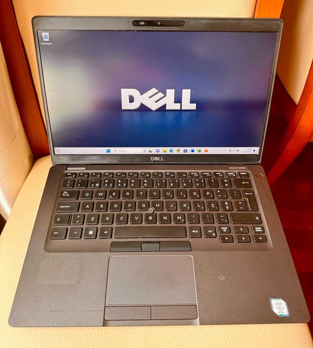 Dell 5401 Gama PRO c/i7-9850H/32Gb Ram/Ssd 500Gb Bom p/Processamento