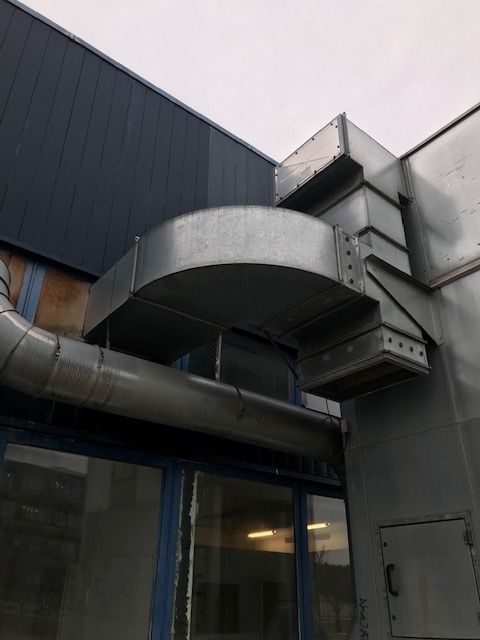 Odciag filtr trocin Nestro w podcisnieniu, 80 m2, komplet ze szkoly