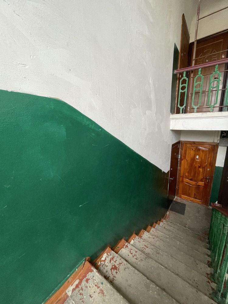 Продам 2 кім квартиру ( Архангельська)