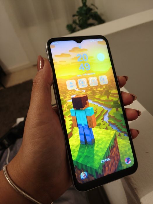 Samsung a14 semi novo