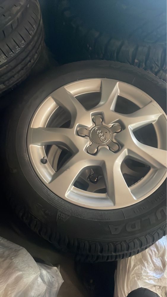 Продам диски з резиною 5/112   205/60/R16  Ціна 220дол.