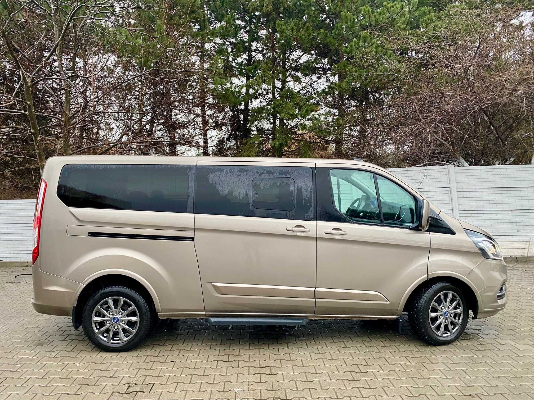 Ford Tourneo Custom Active 12.2023 ROK