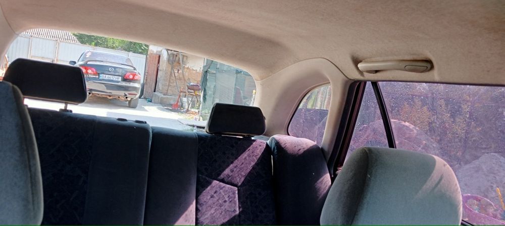 Продам Mazda 323f