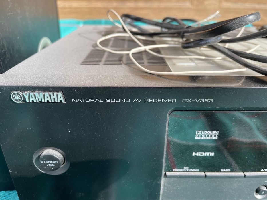 Zestaw Audio Yamaha RX-V363, Subwoofer  plus 5 głośników