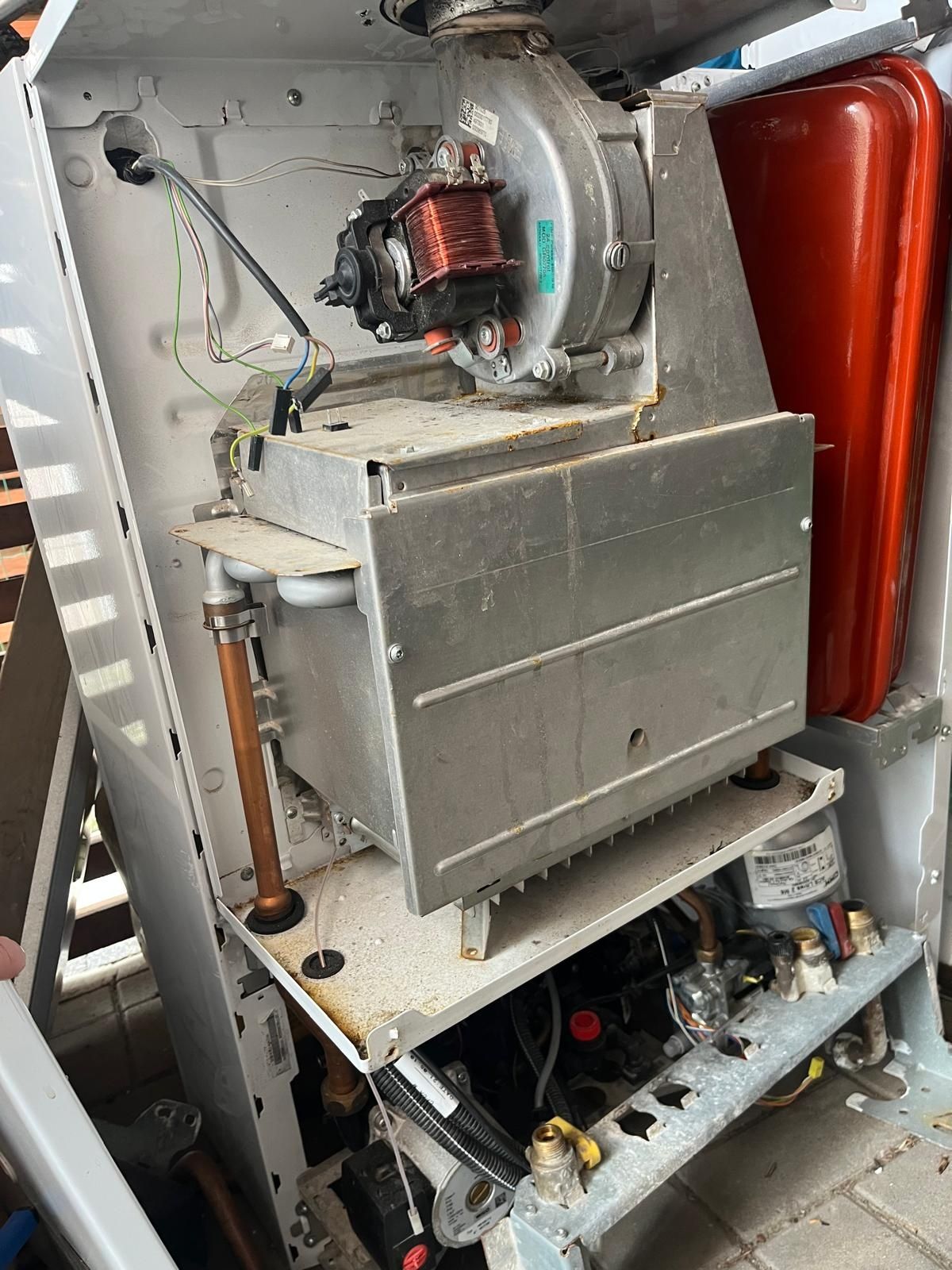 Piec gazowy Saunier Duval F 25 H-MOD