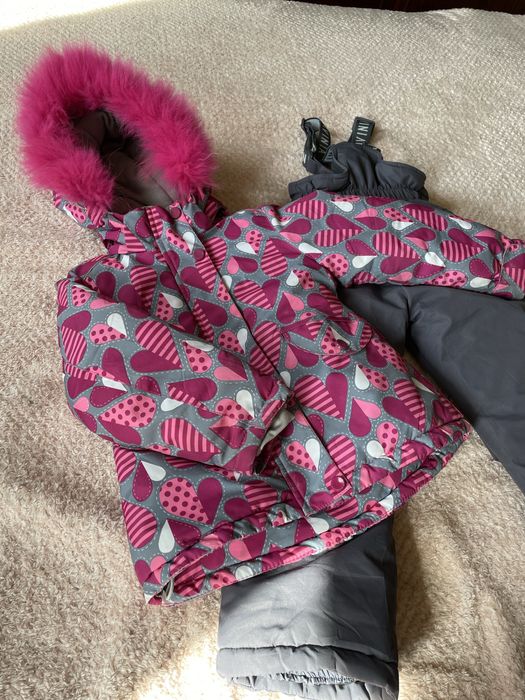 Зимова куртка із комбінезоном на дівчинку