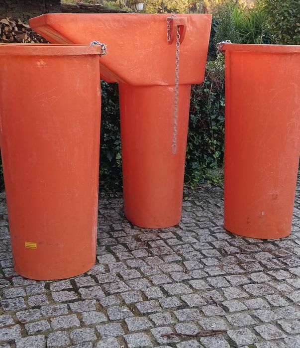 Condutas, tubos de descarga de entulho