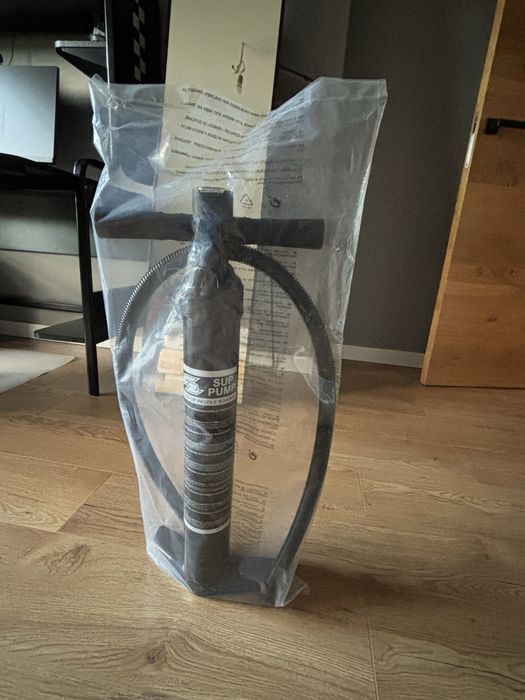 Pompka do deski wodnej SUP