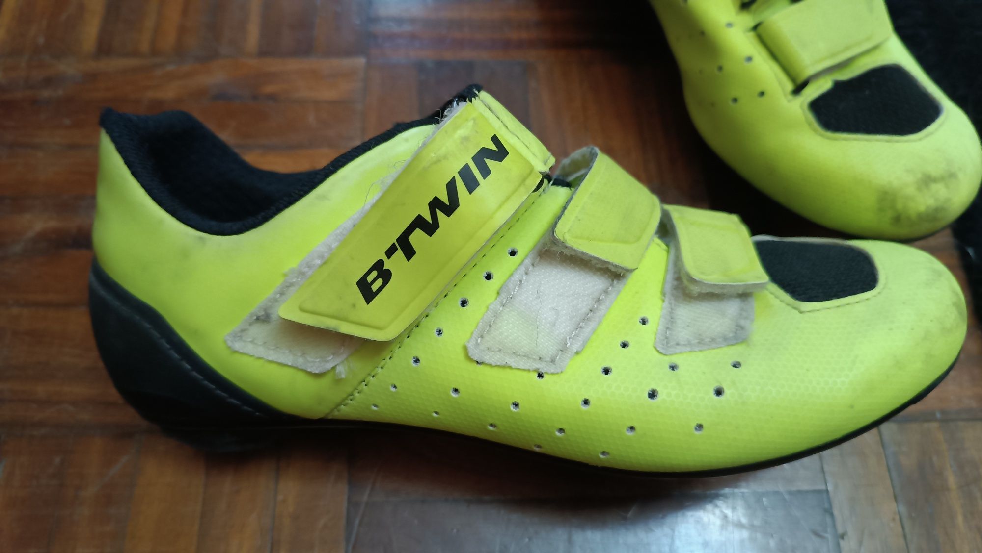 Sapatos encaixe btwin