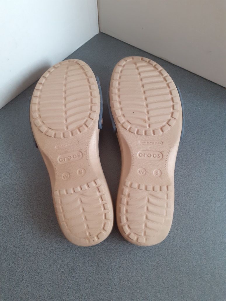 Crocs W 8 шльопанці крокси 38 р.