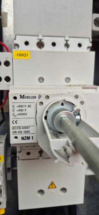 12 SZAFA ELEKTRYCZNA skrzynka metalowa rozdzielnia 120x40x180