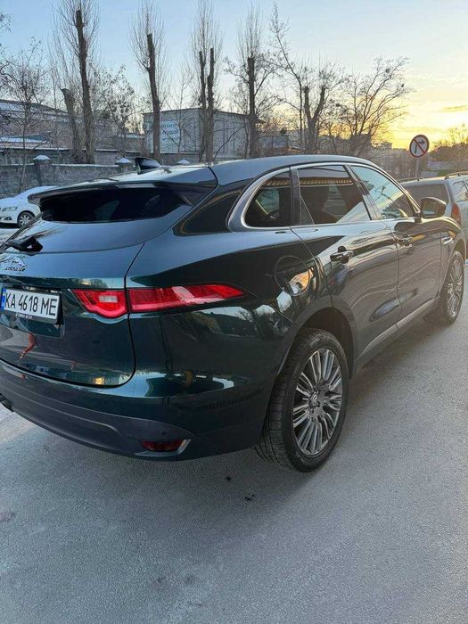 Jaguar F-Pace 2016