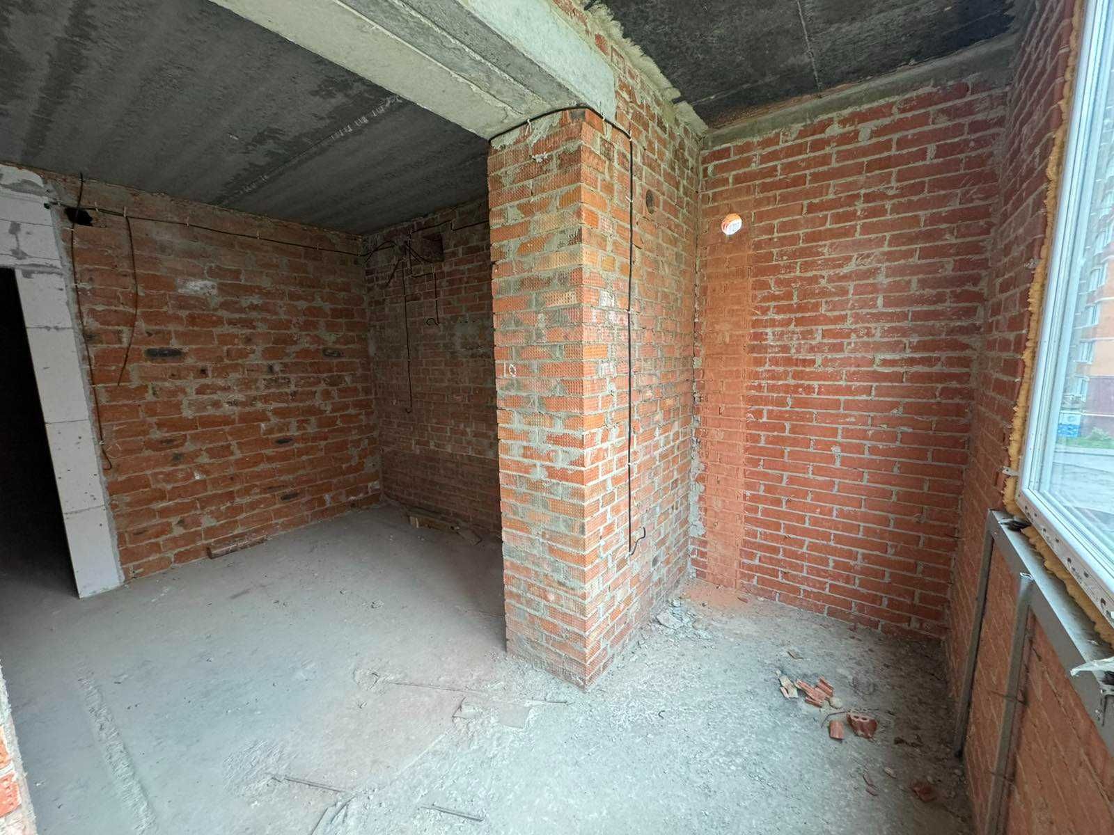 Продаж 2к квартири 64.43 кв. м на вул. Марії Приймаченко