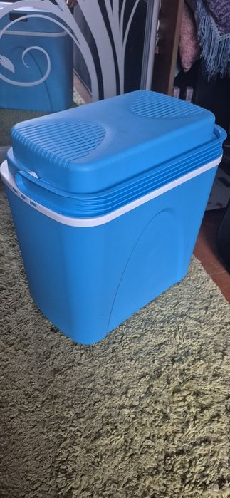 Автомобильный холодильник