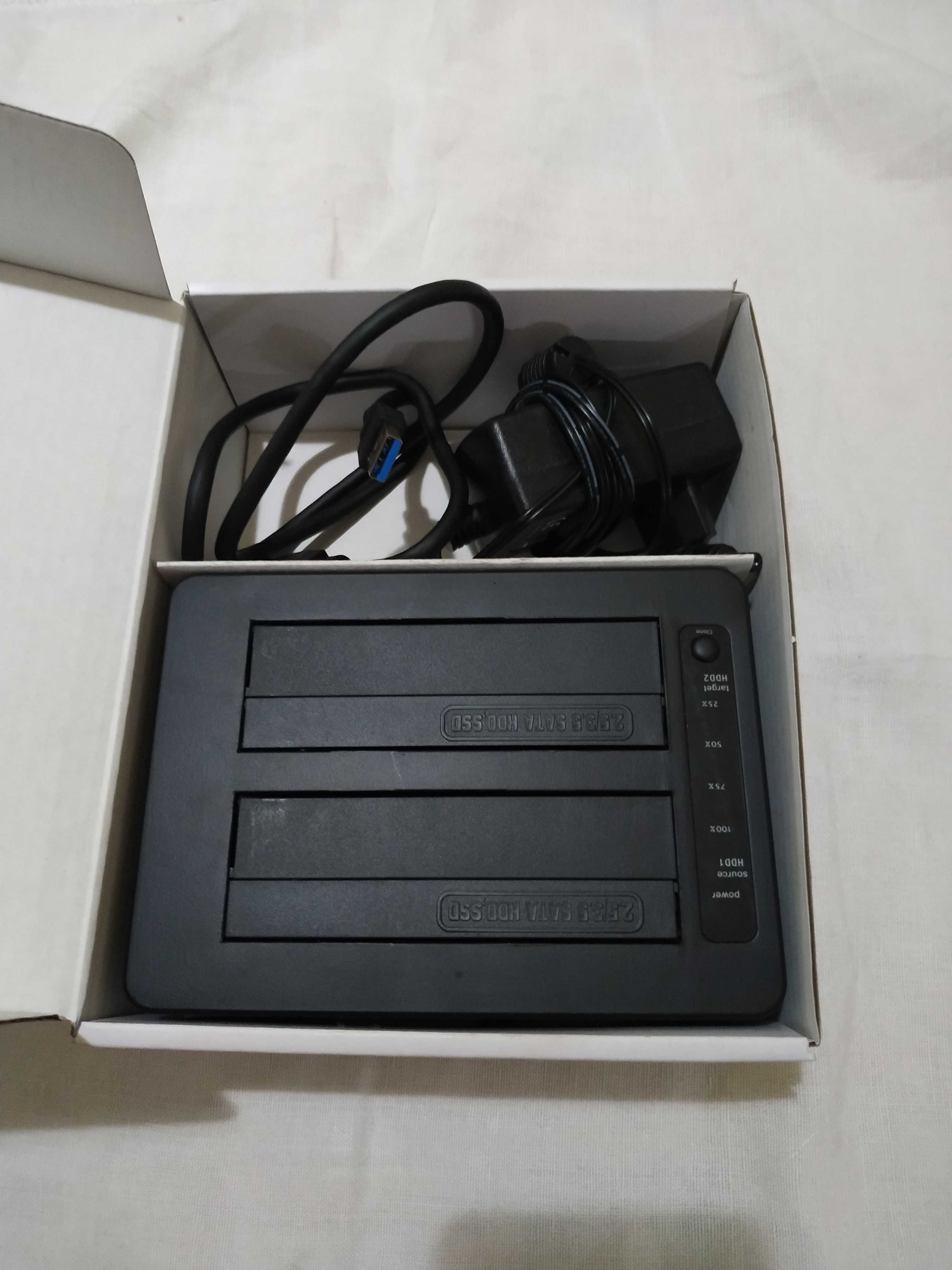 Dock Ewent EW7014 com clonagem, garantia e caixa original