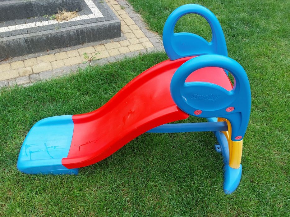 Zjeżdżalnia dla dzieci