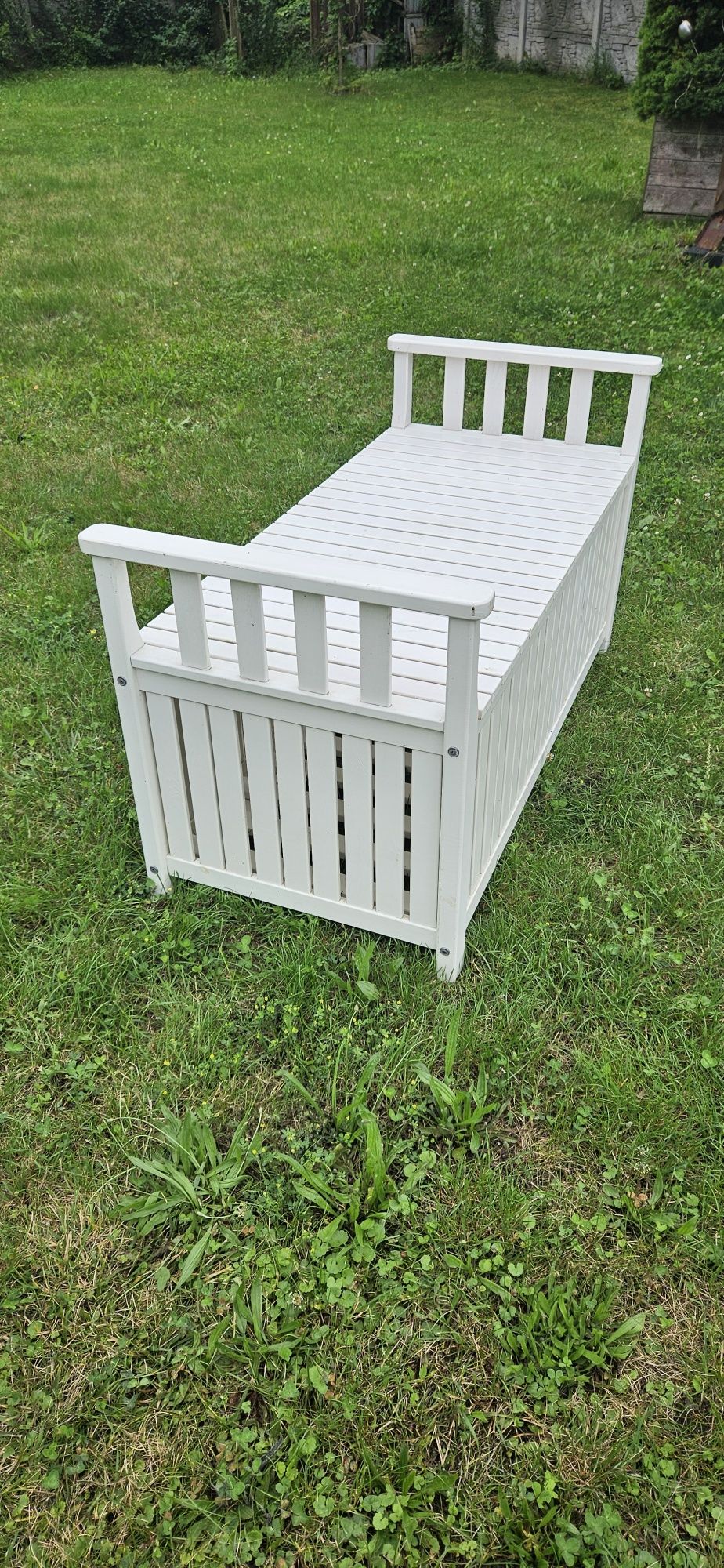 Drewniana skrzynia ogrodowa Ikea Angso