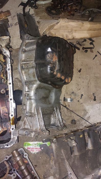 Kia Hyundai G4JS G4JP Santa Fe Sorento Trajet 2.4 піддон миска картер