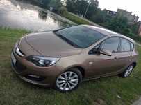 Opel Astra J GOLDEN 2013r 1,4 benzyna TURBO 140km 110 tys. przebiegu