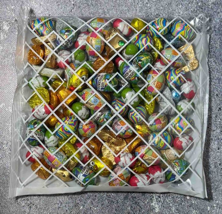 Шоколадні яйця Асорті Laica 850г