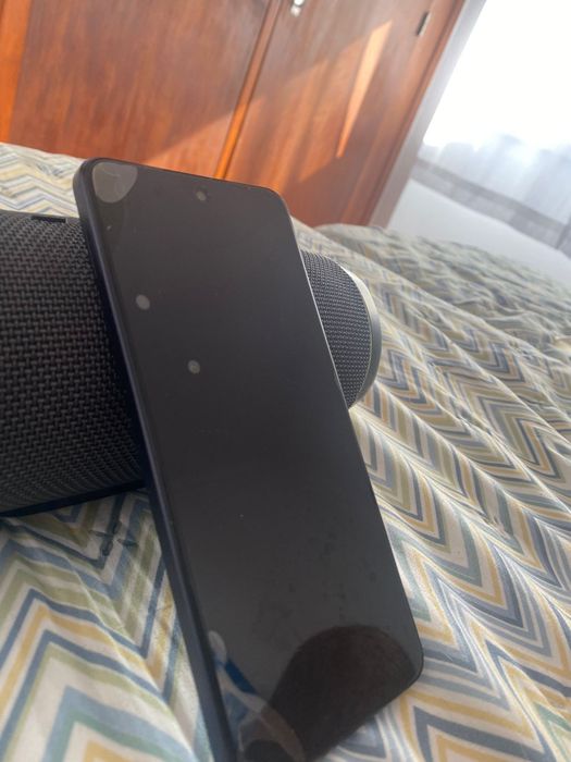 OPPO A60 2024 como novo