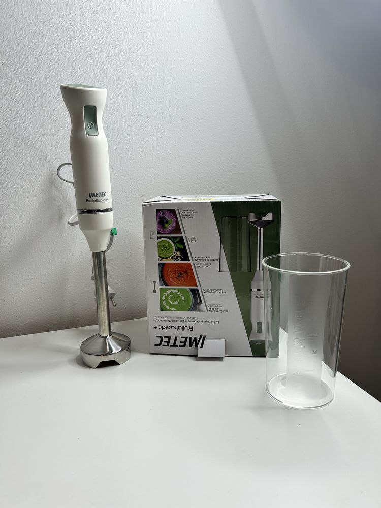 Blender ręczny marki IMETEC