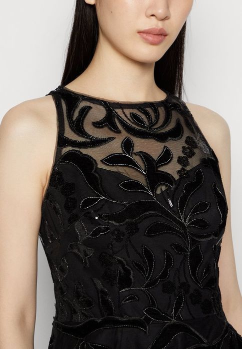 Sukienka koktajlowa z tiulem Adrianna Papell 38