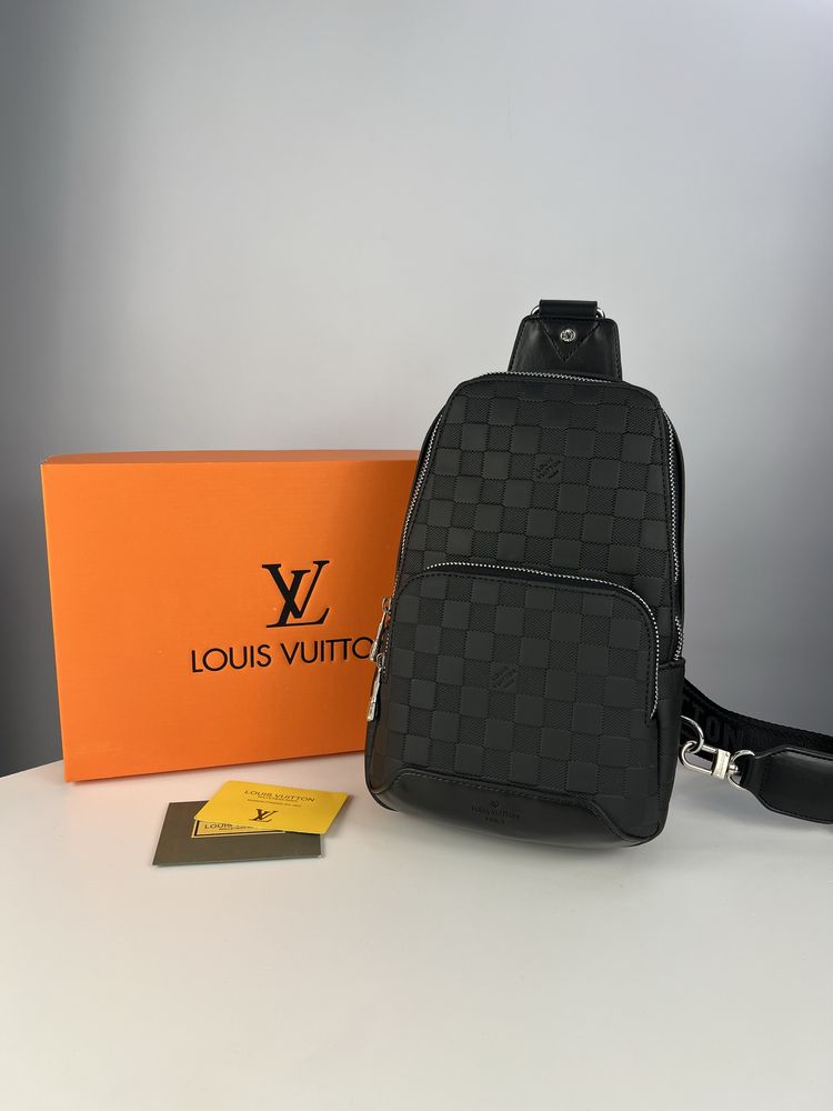 Мужская сумка через плечо Louis Vuitton/ Сумка-слинг/Чоловіча сумка