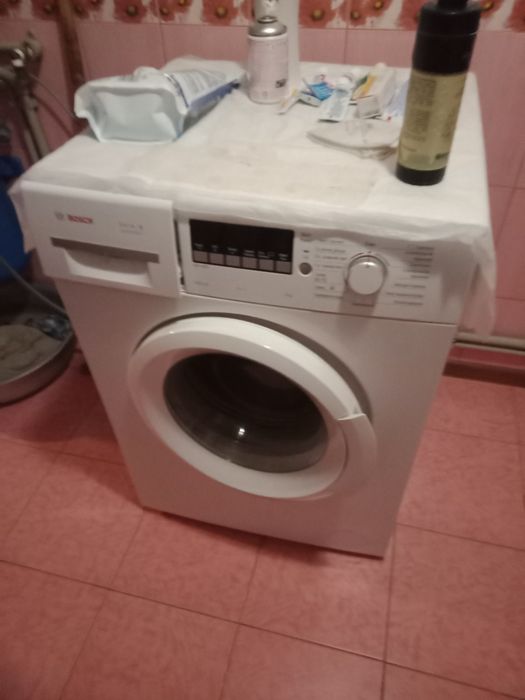 Продам машинку 6 кг всі питання (066**89**77**88**4) номер телефону