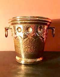 ESQUETIM - Elvas - vaso antigo em cobre martelado 15,5 x 17 cm/s